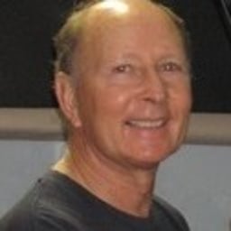 Photo of Dr Alan K.