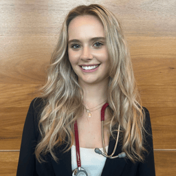 Photo of Holli E.