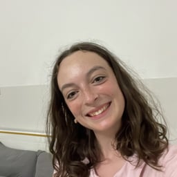 Photo of Amelia H.