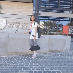 Photo of HS Y.