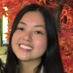 Photo of Chloe C.