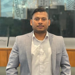 Photo of Lasantha P.