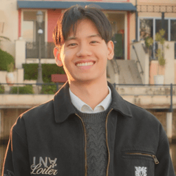 Photo of Kevin T.