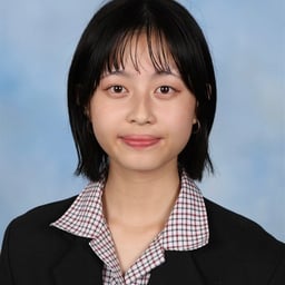 Photo of Lena L.