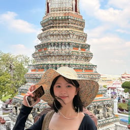 Photo of Melody L.