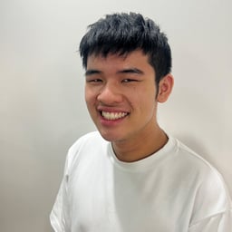Photo of Aaron D.