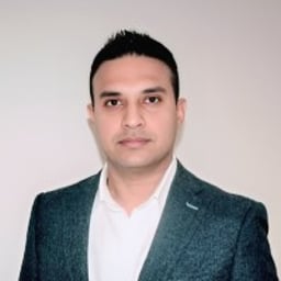 Photo of Charith H.