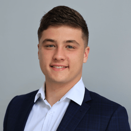 Photo of Damian S.