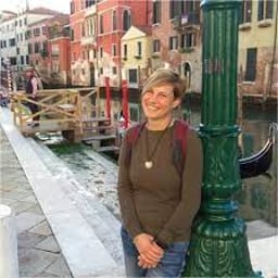 Photo of Annalisa N.