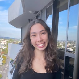 Photo of Tia F.