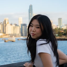 Photo of Lucy M.
