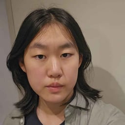 Photo of Elle L.