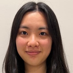 Photo of Claire H.