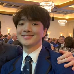 Photo of Kevin Y.