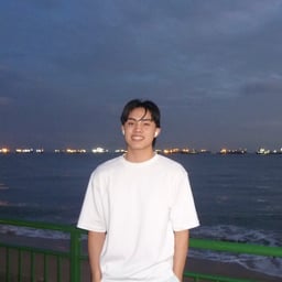 Photo of Devon L.