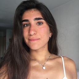 Photo of Joanna L.