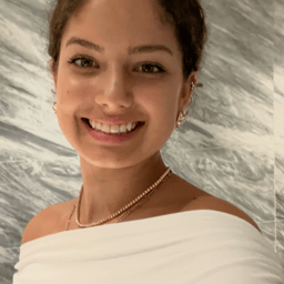Photo of Azzurra Z.