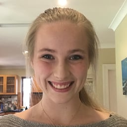 Photo of Emily L.