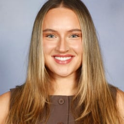 Photo of Christina B.