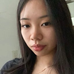 Photo of Vivian V.