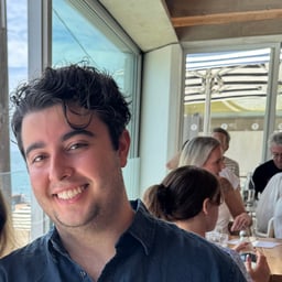 Photo of Luke L.