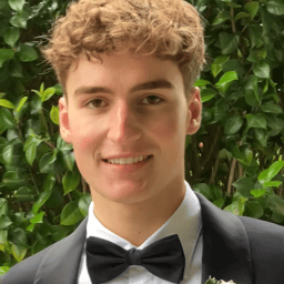 Photo of Luke E.