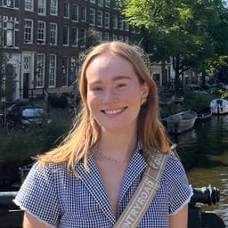 Photo of Georgina L.