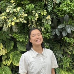 Photo of Luna K.