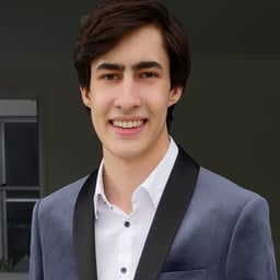 Photo of Leo A.