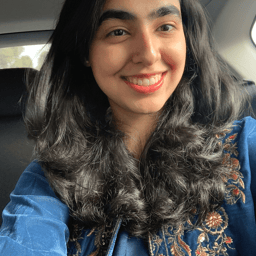 Photo of Amna T.