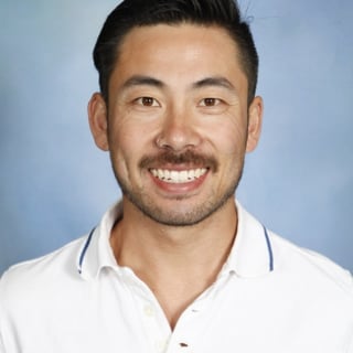 Photo of Lee D.