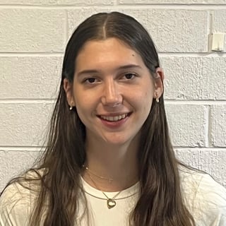 Photo of Louise H.