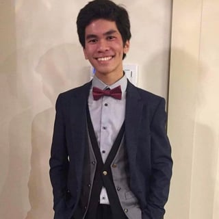 Photo of Ethan L.