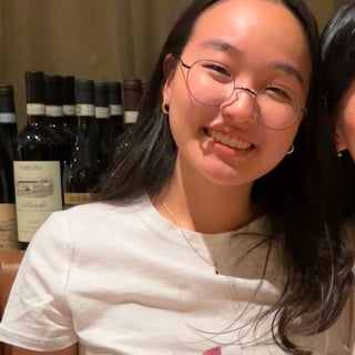 Photo of So-Jean Y.