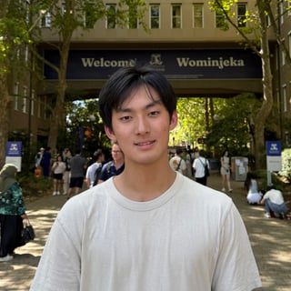 Photo of Gordon D.