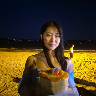 Photo of Nicole Z.