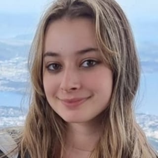 Photo of Shoshi F.