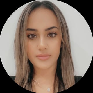 Photo of Rebecca H.