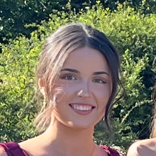 Photo of Elena F.