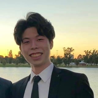 Photo of Linus C.