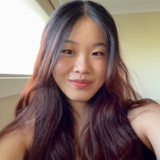 Photo of Jacquelyn L.