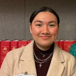 Photo of Claire O.
