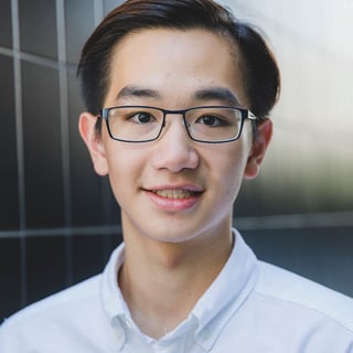 Photo of Dustin G.
