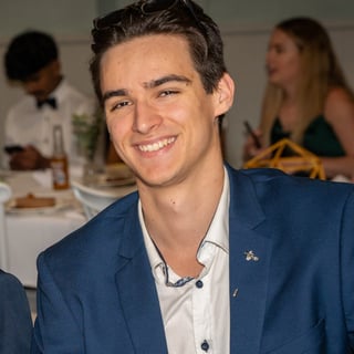 Photo of Simon M.