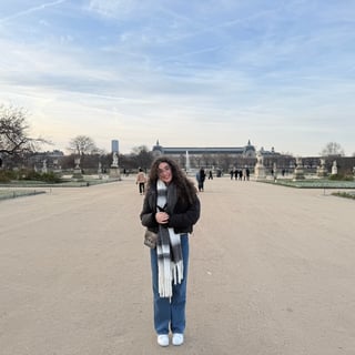 Photo of Stephanie N.