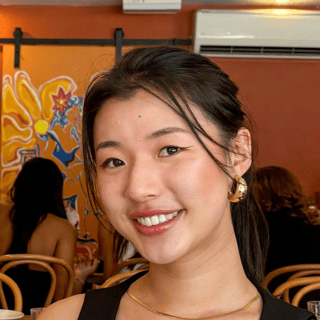 Photo of Tina W.