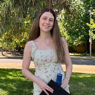 Photo of Jess G.