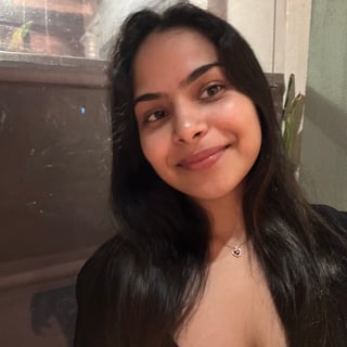 Photo of Sarah J.
