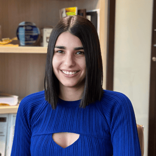 Photo of Stephanie S.