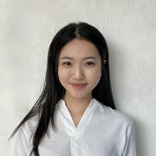 Photo of Michelle L.